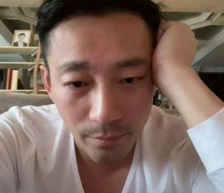 汪小菲直播大哭，透露餐厅无法正常营业：或将宣告破产，你怎么看？