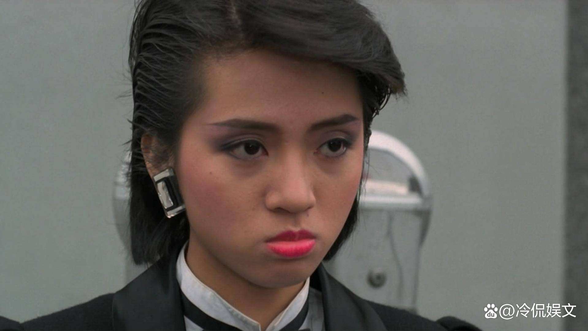 梅妈曝梅艳芳去世内幕,透露其并非因癌症死亡,而是患上了抑郁症,咋回事?