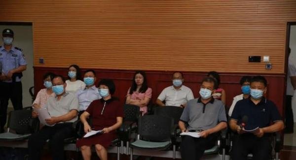 广西校内砍伤41名师生保安一审被判死刑,犯罪情节极其严重