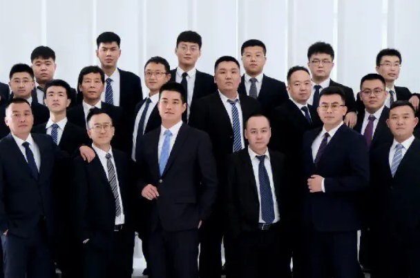 蝉联往复是什么意思