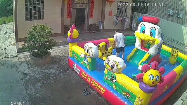 广州揭阳舅舅买充气城堡给外甥玩耍,充气城堡存在哪些安全隐患?