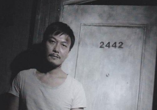 僵尸冬叔吃小白过程是什么？