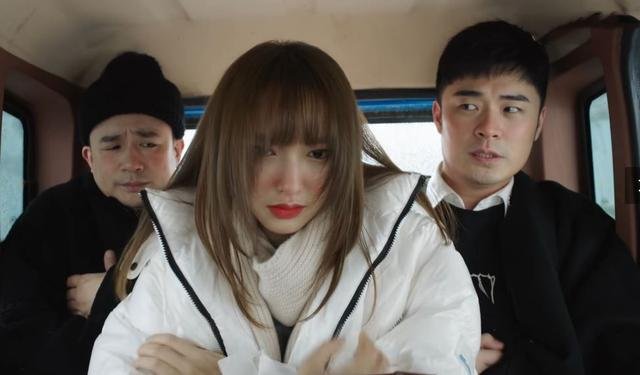 程潇在《假日暖洋洋2》中饰演的是一个什么样的角色?