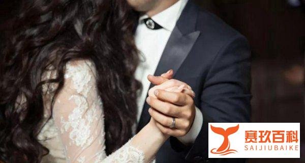 王自健前妻发文:否认家暴,懒得回应只是不想配合炒作?