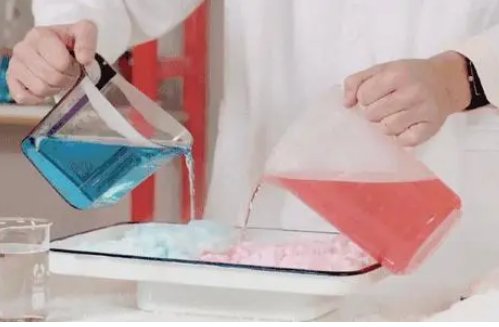 混和与混合的区别是什么啊？