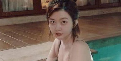 《乡村爱情》中的“人间尤物”,气质全开, 冯溪的身材到底有多好?
