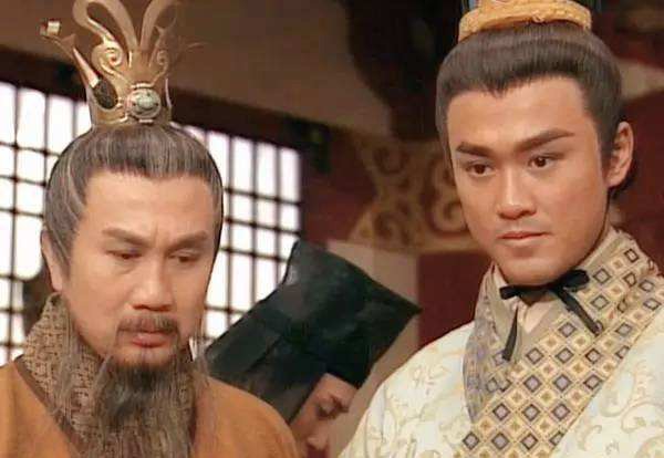 乱世英雄吕不韦,为何最终饮鸩自尽?