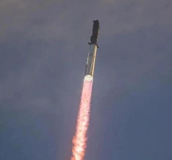 星舰内部竟是六层豪宅,马斯克称下次发射在3到4周做好准备