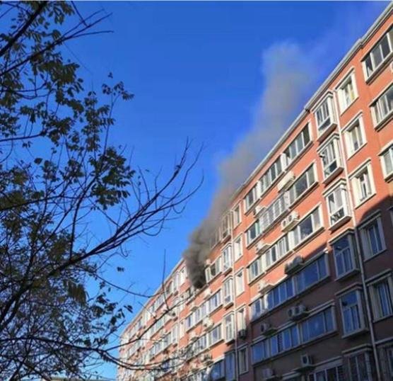 石家庄居民楼深夜爆炸：一个安静之夜的突然惊扰