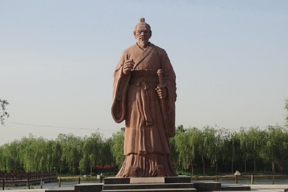 历史上被形容有三寸不烂之舌的人