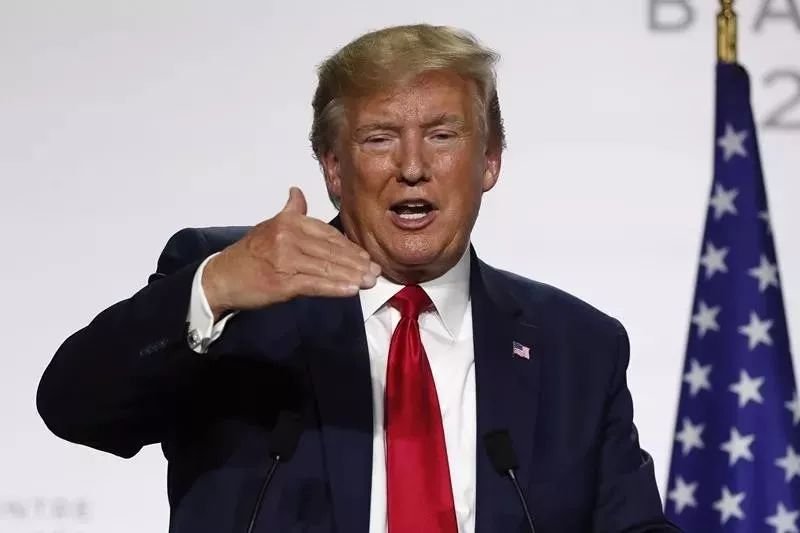 特朗普与CNN又开撕，胆敢与美国总统多次开撕的CNN究竟是怎样的存在？