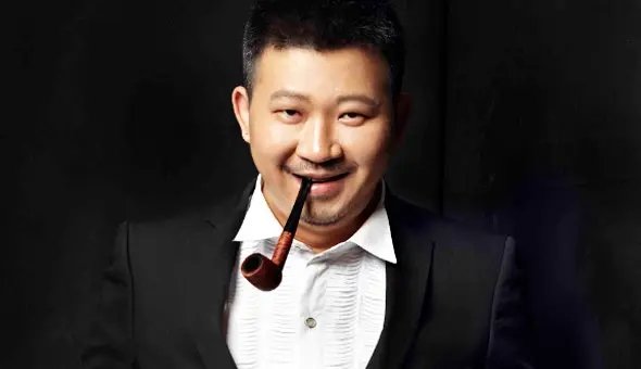 国产片《万里归途》宣布正式杀青,导演饶晓志还有过哪些精彩作品?