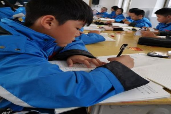 勤以立身意思