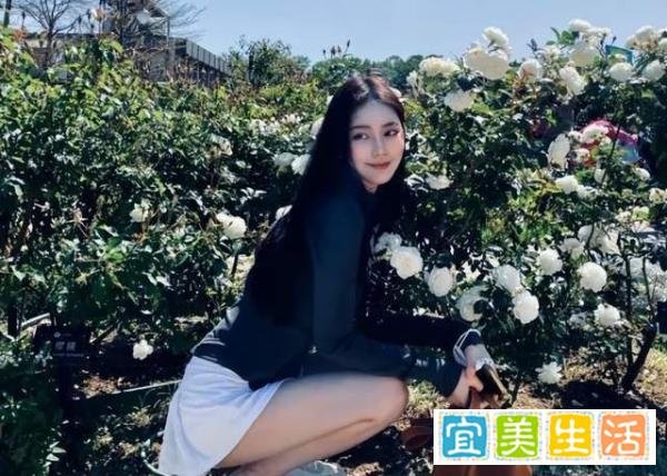 汪小菲直播时承认未婚妻已怀孕