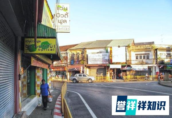 泰国普吉岛上,一座被攻略忽视的老城,游客:海外版中国小镇!
